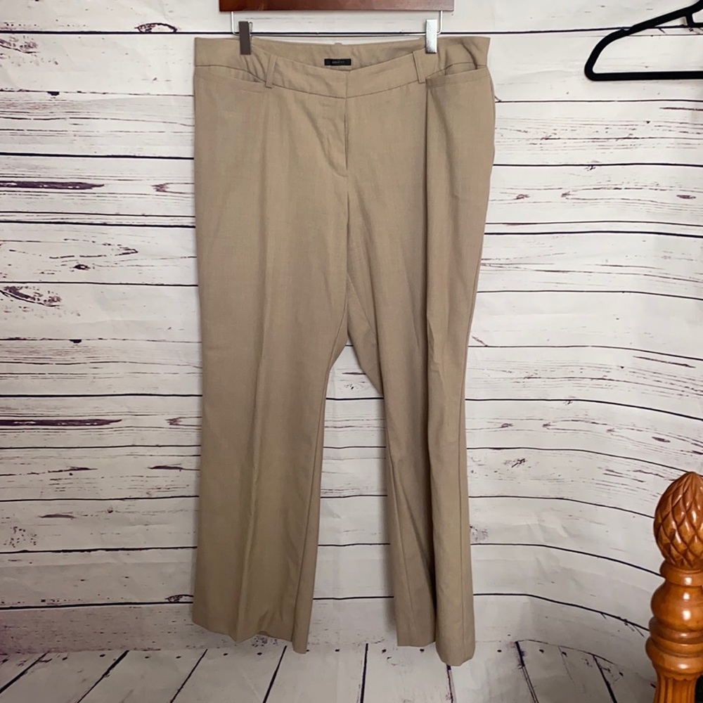 Khaki trousers petite